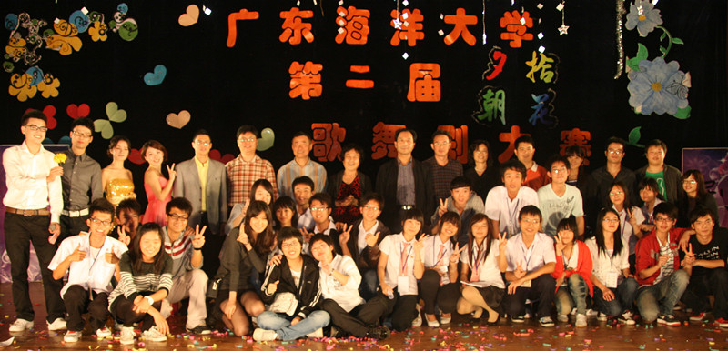 20101206歌舞剧新闻稿(高博).jpg 20101206歌舞剧新闻稿(高博).jpg